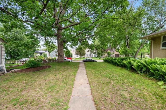 3331 Beard Avenue N, Robbinsdale, MN 55422