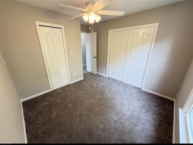 458 Warner Hall PL, Newport News, VA 23608