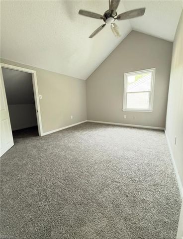 458 Warner Hall PL, Newport News, VA 23608