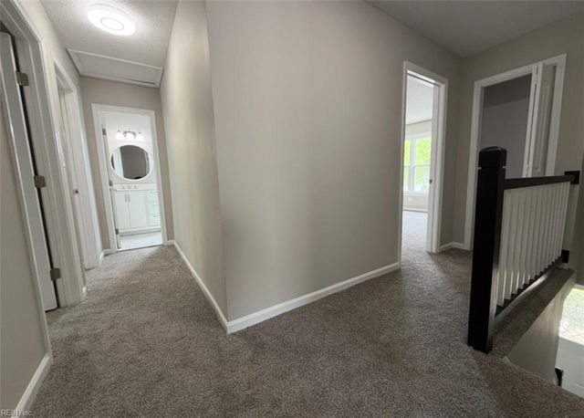458 Warner Hall PL, Newport News, VA 23608