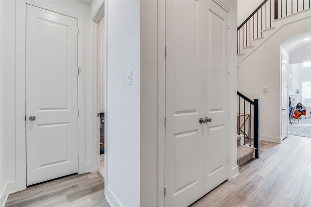 1118 Queensdown Way, Forney, TX 75126