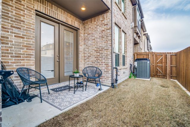 1118 Queensdown Way, Forney, TX 75126