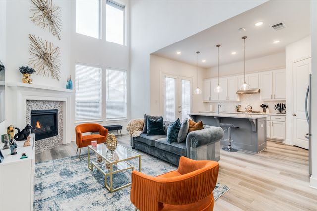 1118 Queensdown Way, Forney, TX 75126