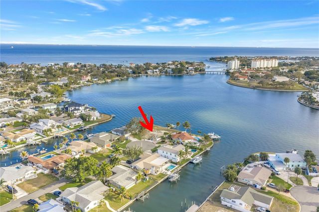 3901 14TH WAY NE, St Petersburg, FL 33703