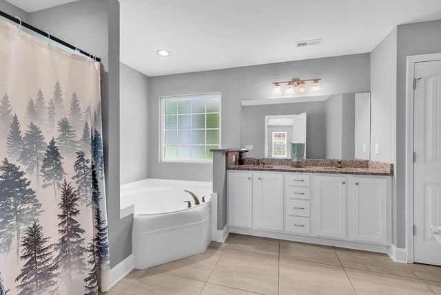 5630 Dinkler Ave., Loris, SC 29569