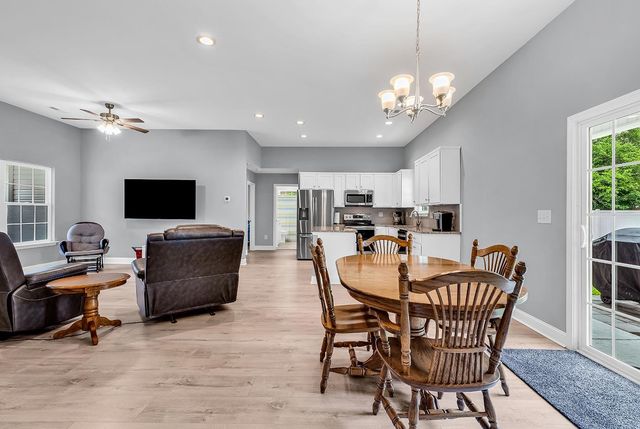 5630 Dinkler Ave., Loris, SC 29569