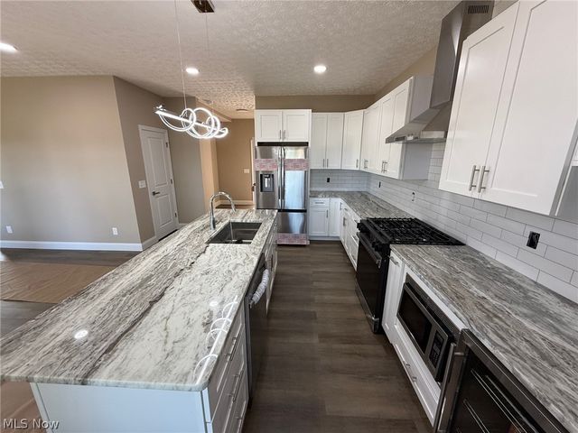 9279 Jackson Street, Mentor, OH 44060