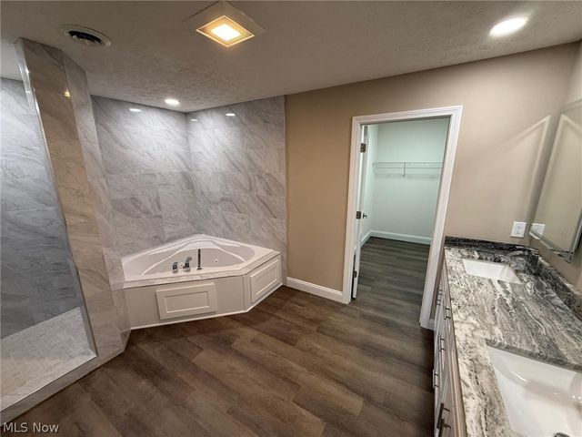 9279 Jackson Street, Mentor, OH 44060