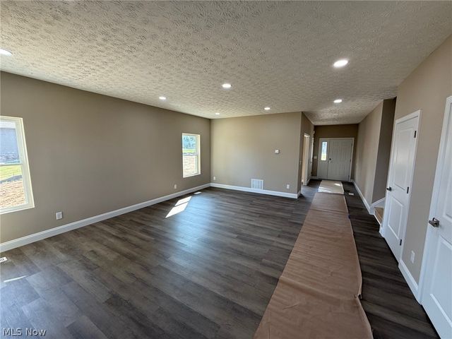 9279 Jackson Street, Mentor, OH 44060