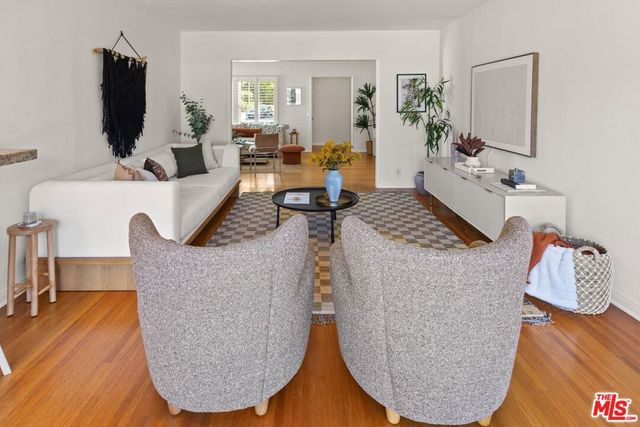 6531 W 77th Street, Los Angeles, CA 90045