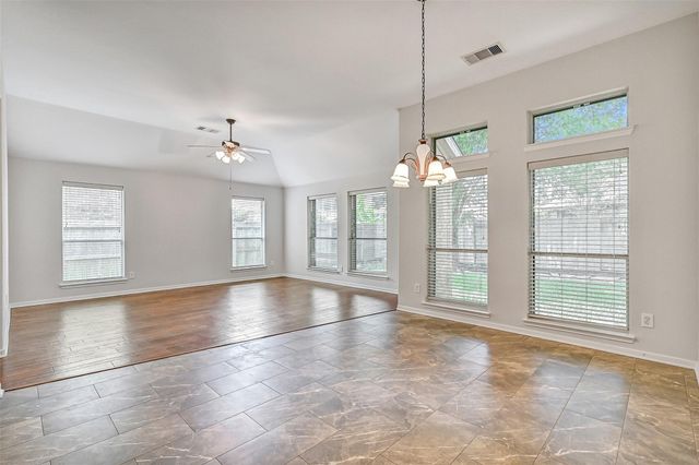 2513 Toledo Court, League City, TX 77573