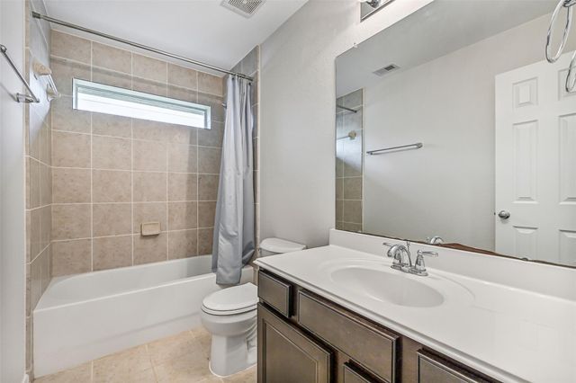 2513 Toledo Court, League City, TX 77573