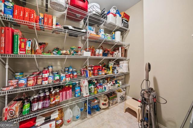 887 Oceola Drive, Ellijay, GA 30540