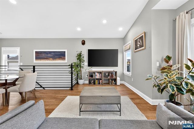 103 Thorne Street 2, Jersey City, NJ 07307