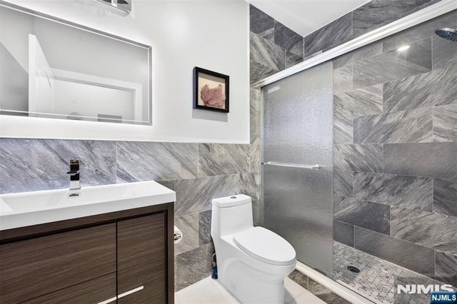 103 Thorne Street 2, Jersey City, NJ 07307