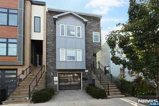 103 Thorne Street 2, Jersey City, NJ 07307