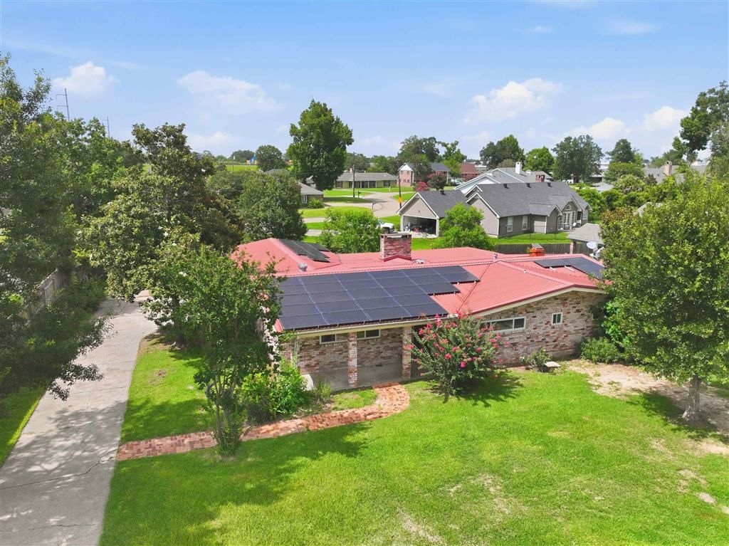 728 W LaGrange Street, Lake Charles, LA 70605