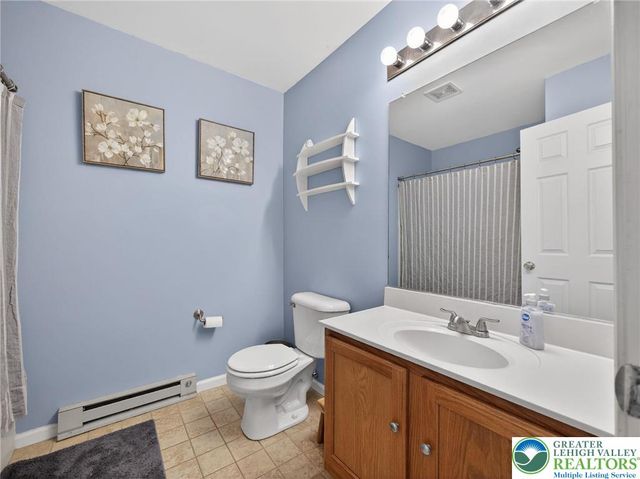 545 Wild Mint Lane, Upper Macungie Twp, PA 18104