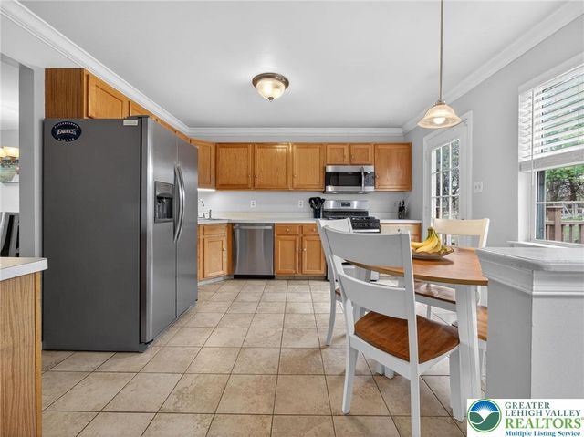 545 Wild Mint Lane, Upper Macungie Twp, PA 18104