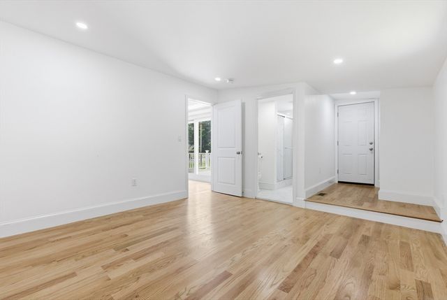 35 Williams St, Arlington, MA 02476