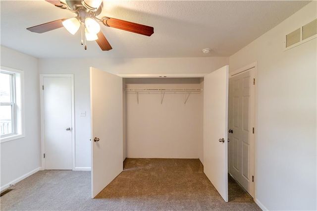 1109 Oak Street, Atchison, KS 66002