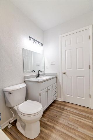 1109 Oak Street, Atchison, KS 66002