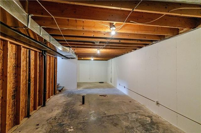 1109 Oak Street, Atchison, KS 66002