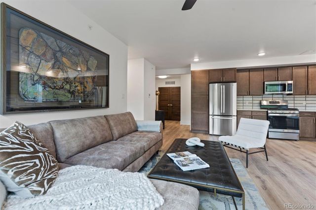 1044 Blue River Parkway C-306, Silverthorne, CO 80498