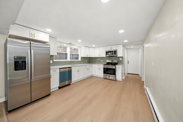 7062 W Diversey Avenue 1, Chicago, IL 60707