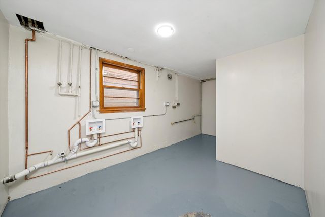 7062 W Diversey Avenue 1, Chicago, IL 60707