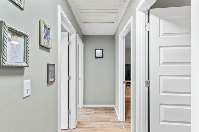 1804 E Samuel J Street, Ozark, MO 65721