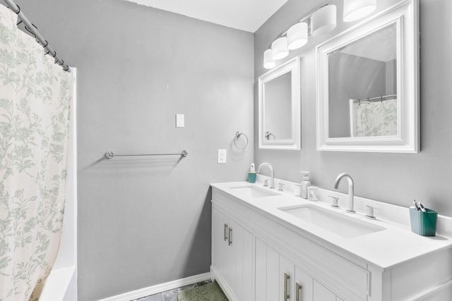 1804 E Samuel J Street, Ozark, MO 65721