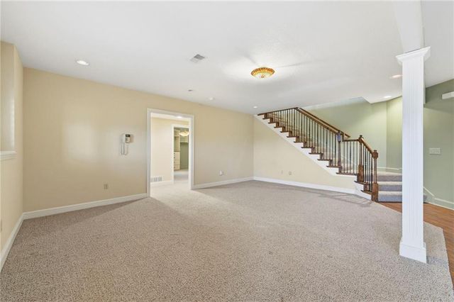 20816 W 99th Street, Lenexa, KS 66220