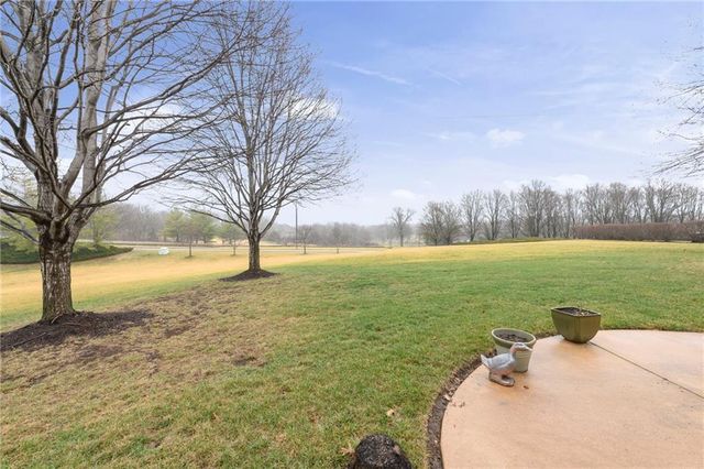 20816 W 99th Street, Lenexa, KS 66220