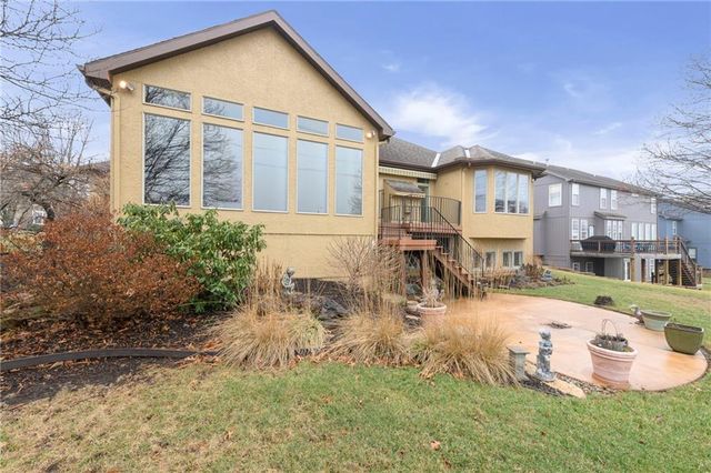 20816 W 99th Street, Lenexa, KS 66220