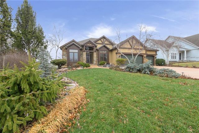 20816 W 99th Street, Lenexa, KS 66220