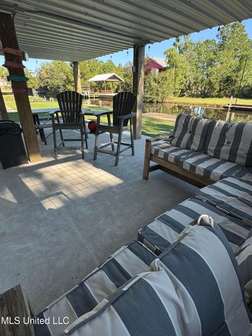 4010 Blue Jay Street, Bay Saint Louis, MS 39520