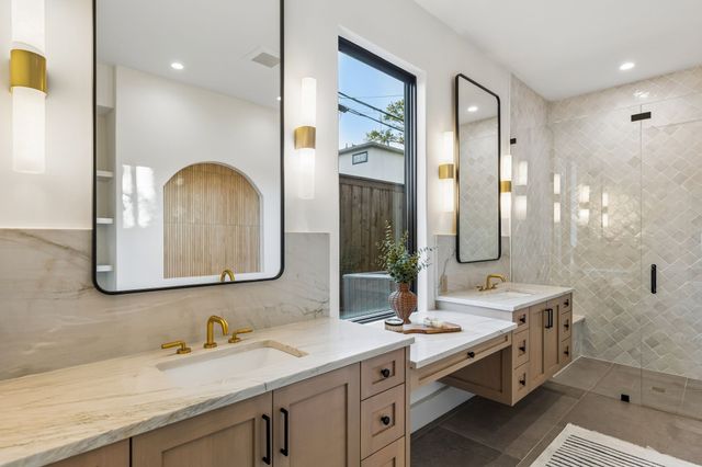 7403 Robin Road, Dallas, TX 75209