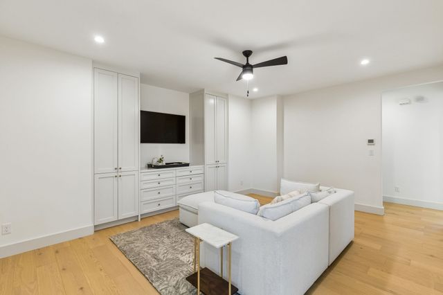 7403 Robin Road, Dallas, TX 75209