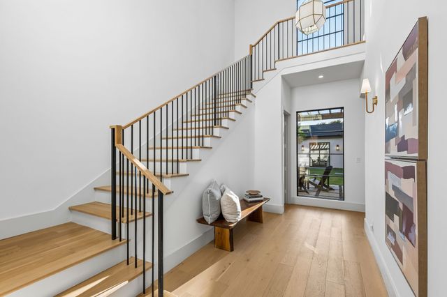 7403 Robin Road, Dallas, TX 75209