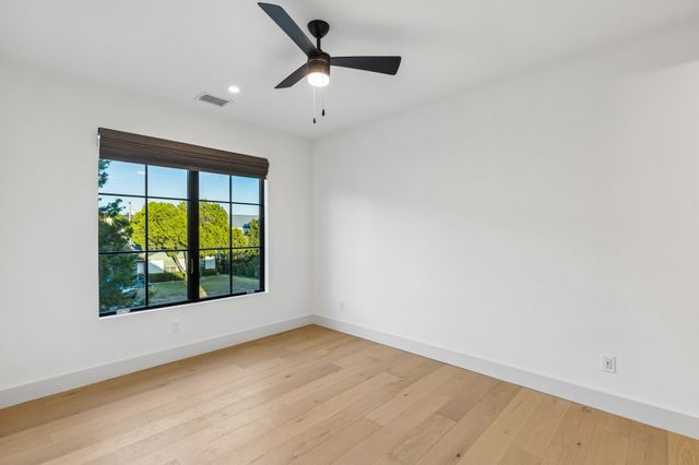 7403 Robin Road, Dallas, TX 75209