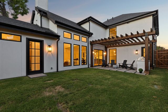 7403 Robin Road, Dallas, TX 75209