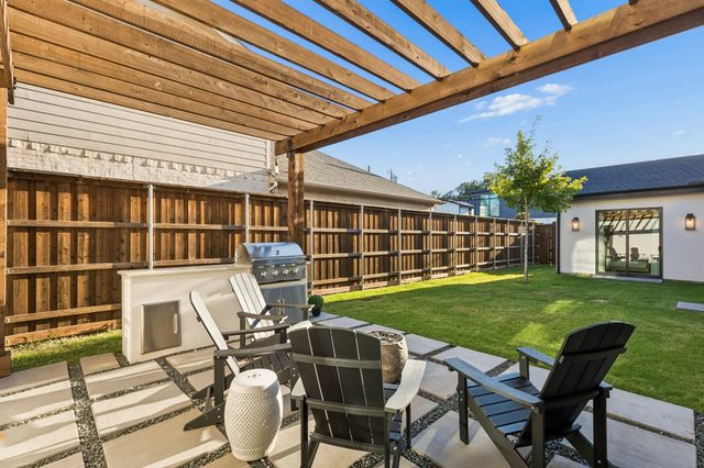 7403 Robin Road, Dallas, TX 75209