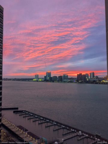 300 Riverfront Drive 14-G, Detroit, MI 48226