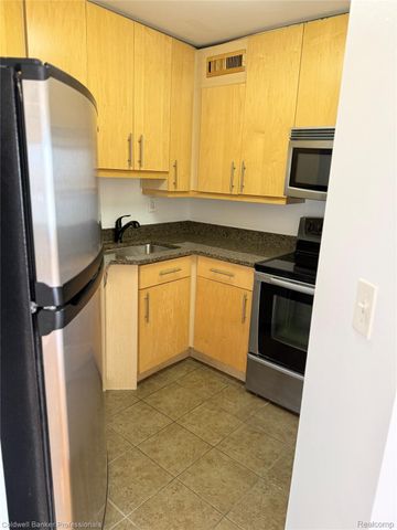 300 Riverfront Drive 14-G, Detroit, MI 48226