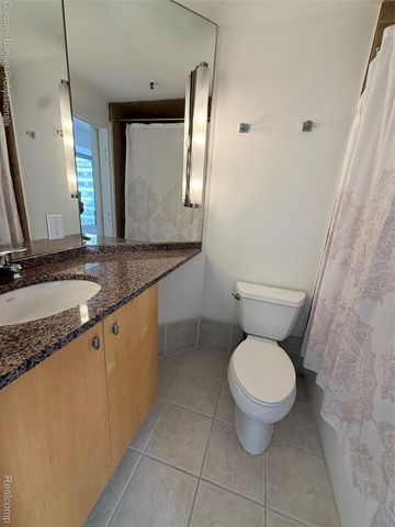 300 Riverfront Drive 14-G, Detroit, MI 48226