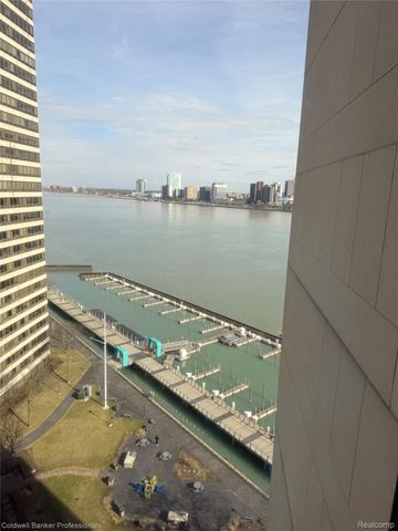 300 Riverfront Drive 14-G, Detroit, MI 48226
