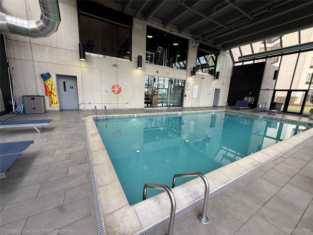300 Riverfront Drive 14-G, Detroit, MI 48226