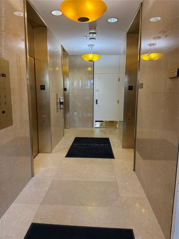 300 Riverfront Drive 14-G, Detroit, MI 48226