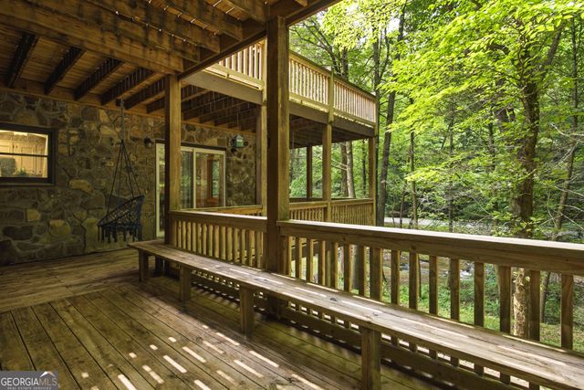 35 Laurel Ridge Drive, Ellijay, GA 30536